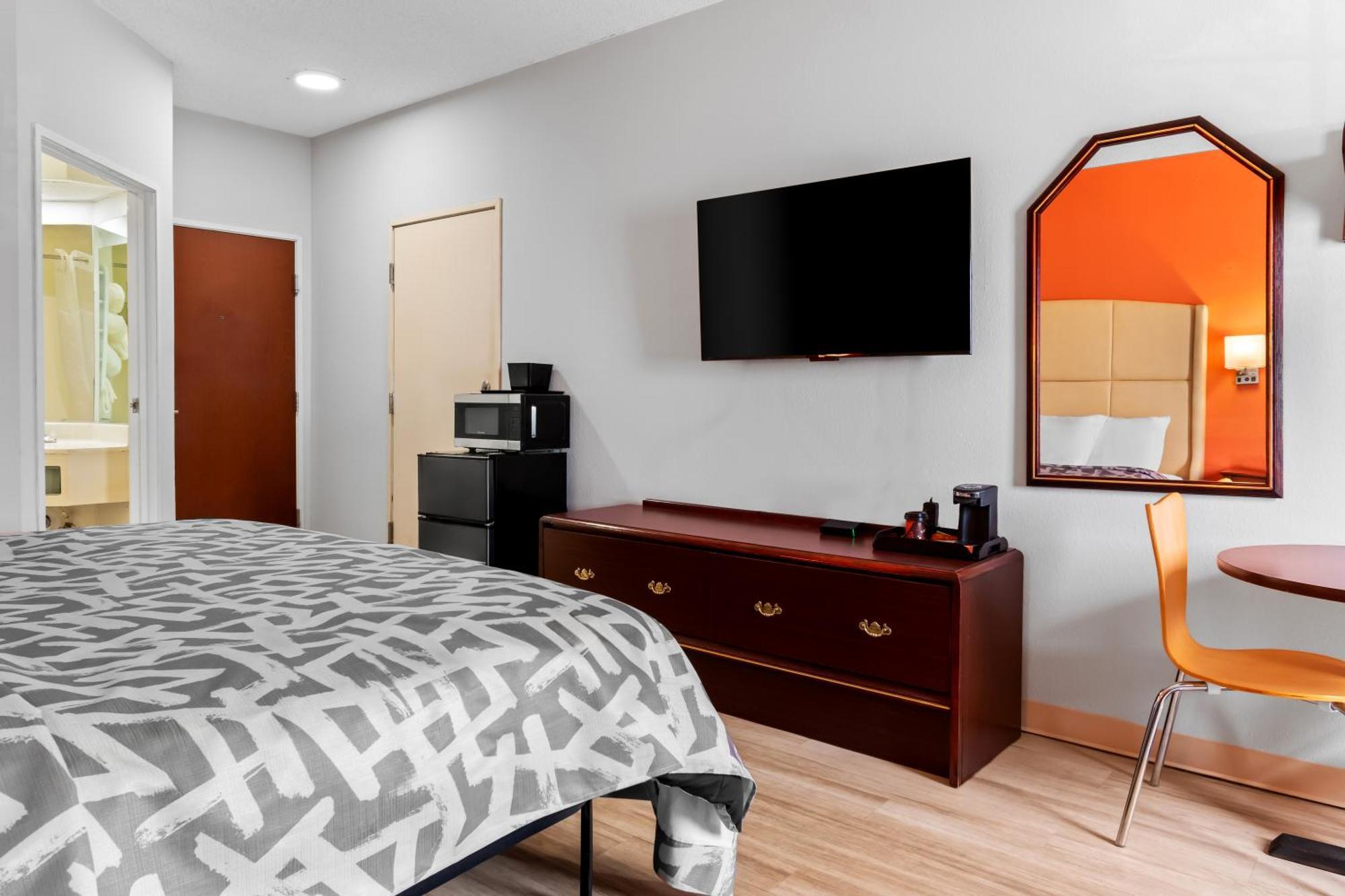 Scottish Inns & Suites - North Hershey ハリスバーグ エクステリア 写真